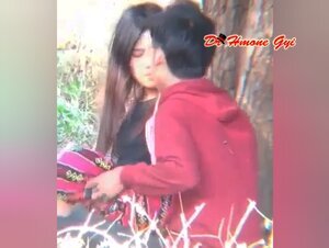 မောင်လေးကိုတက်လိုးတဲ့မမ