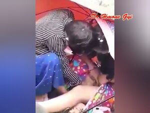 ဘာတွေရှာနေကြတာလဲဟ 😜🤣