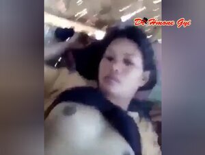 တဲလေးပေါ်မှာအမုန်းလိုးတဲ့ဘဲ