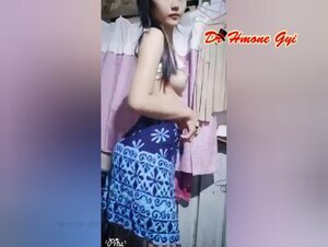 အငုံးလေးရဲ့ပိပိနီတာရဲလေးကိုရှယ်ပွတ်ပြတာဂလုကြကွား