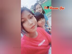 ဒလသူလေးလက်နှစ်ချောင်းနဲ့ကလိုင်းပြတဲ့Solo