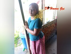 မြန်မာဟုမ်းမိတ်အမုန်းကြိတ် လီးရှယ်စုပ်တဲ့တောသူကြီး