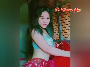 ရန်ကုန်သူပါကင်လေးပိပိနီတာရဲလေးကိုဂလုကြကွား