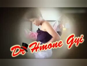 အဝတ်လဲချောင်းရိုက်လေးတဖြတ်