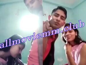 အမှန်အကန်လိုးတဲ့မာမွတ်ဘိုင်တို့အတွဲ